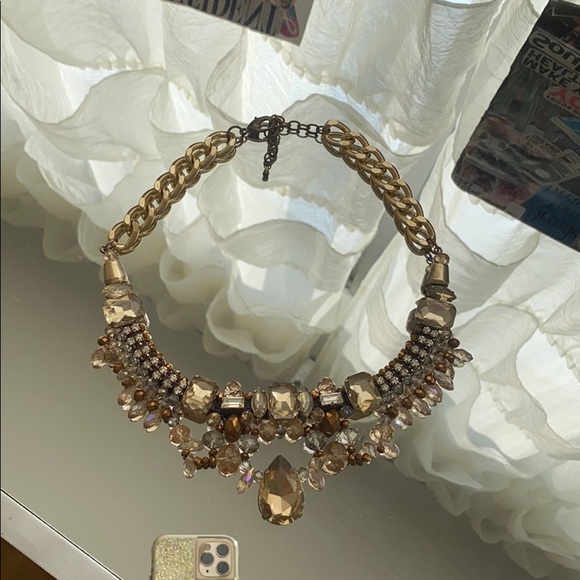 Necklace made with Swarovski Crystas - Picture 4 of 11